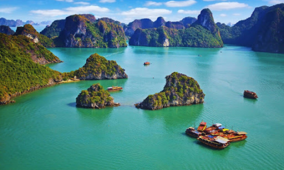 Top các địa điểm du lịch ở Quảng Ninh mà bạn nên ghé thăm hè 2022