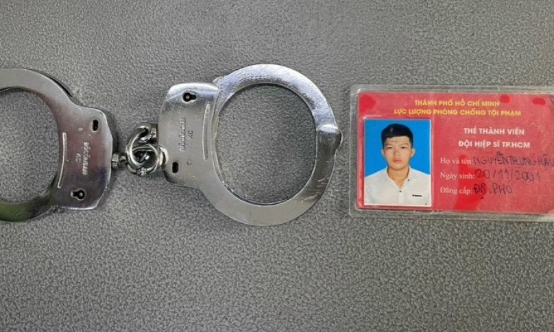 Giả danh Công an, chặn đường người dân cướp tài sản