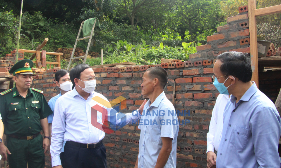 Bí thư Tỉnh ủy Nguyễn Xuân Ký kiểm tra Chương trình xây dựng NTM tại huyện Bình Liêu, tháng 6-2022