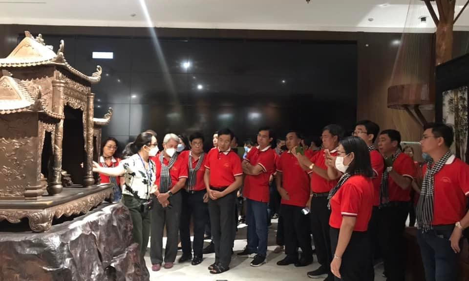Lượng khách đến Quảng Ninh tăng vọt vào dịp cuối tuần