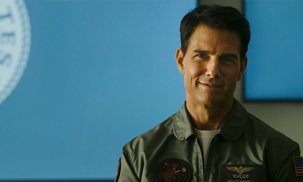 Tom Cruise tiếp tục là ông hoàng phòng vé Mỹ