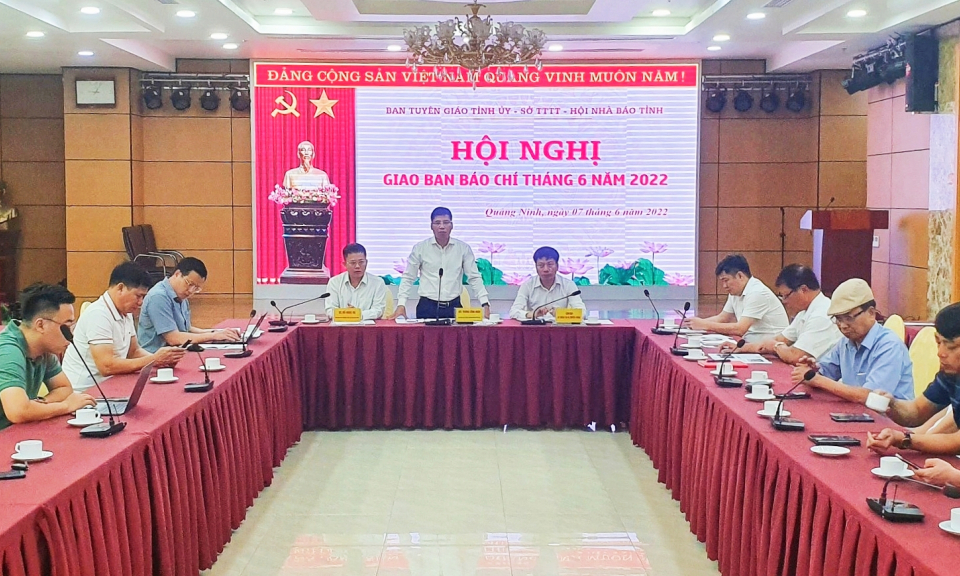 Hội nghị giao ban báo chí tháng 6/2022