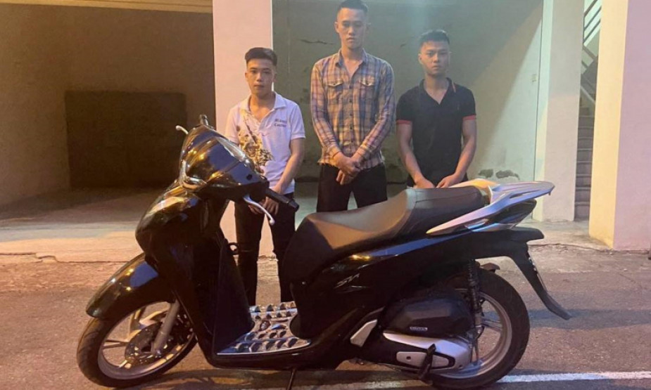 Bắt đối tượng lao xe tấn công Cảnh sát