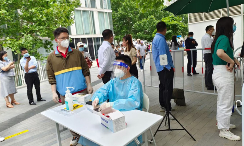 Trung Quốc trợ cấp cho người dân gặp khó khăn vì Covid-19