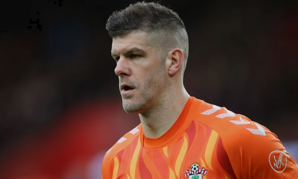 Tottenham công bố tân binh thứ 2