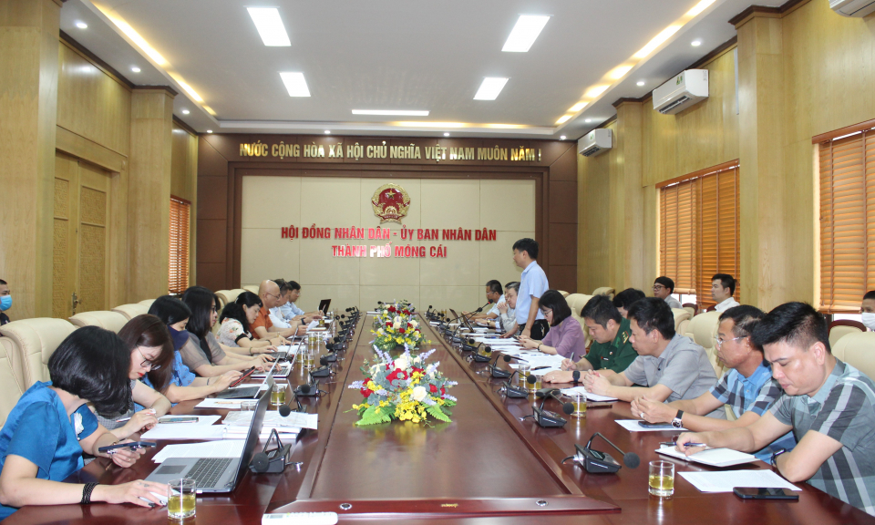 Lãnh đạo TP Móng Cái làm việc với Đoàn công tác Cục Xuất nhập khẩu - Bộ Công Thương