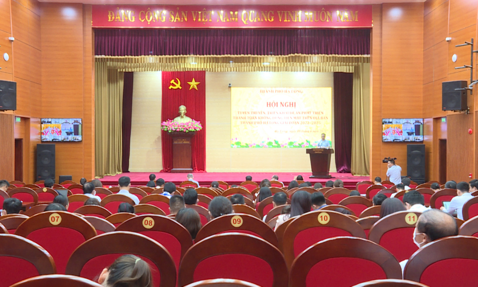 Hội nghị tuyên truyền, triển khai Đề án phát triển thanh toán không dùng tiền mặt trên địa bàn TP Hạ Long giai đoạn 2022-2025