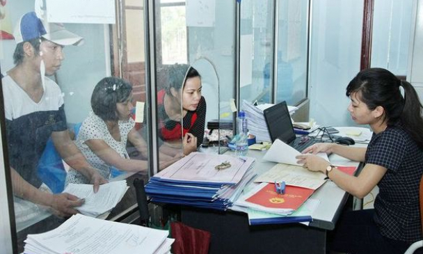 Điều kiện cấp Giấy chứng nhận quyền sử dụng đất lần đầu