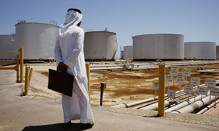 Saudi Arabia cắt giảm nguồn cung dầu mỏ cho Trung Quốc 