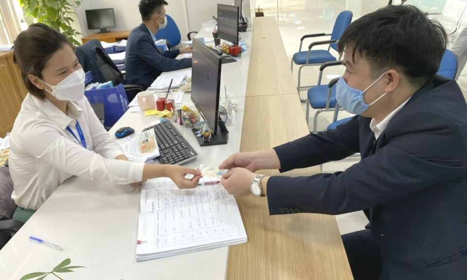 Coi trọng phát triển đội ngũ cán bộ nữ
