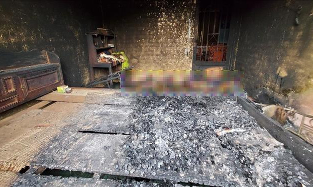 Phát hiện 3 người thương vong trong căn nhà cháy lúc rạng sáng