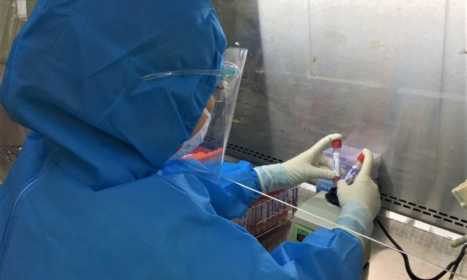 Sáng 17/6: Hơn 36 triệu người Việt đã có hộ chiếu vaccine; biến thể phụ BA.4, BA.5 có thể làm tăng ca mắc COVID-19