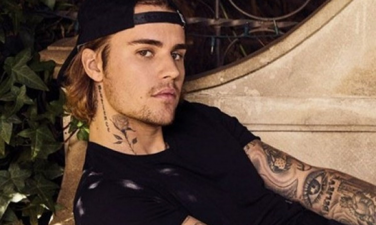 Justin Bieber tạm dừng hoạt động âm nhạc