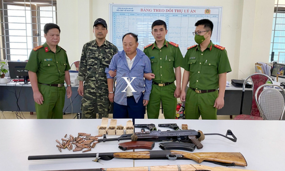 Trùm ma túy trốn truy nã luôn mang theo súng bên người