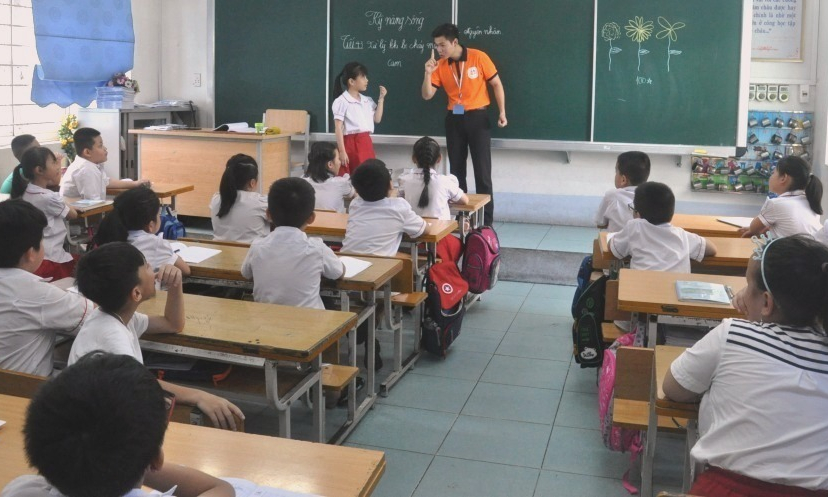 Giáo dục pháp luật về bảo vệ, chăm sóc trẻ em