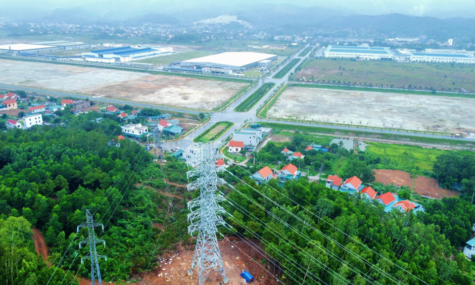 Trạm biến áp 220 kV Yên Hưng: Góp phần thúc đẩy sự phát triển KKT Quảng Yên