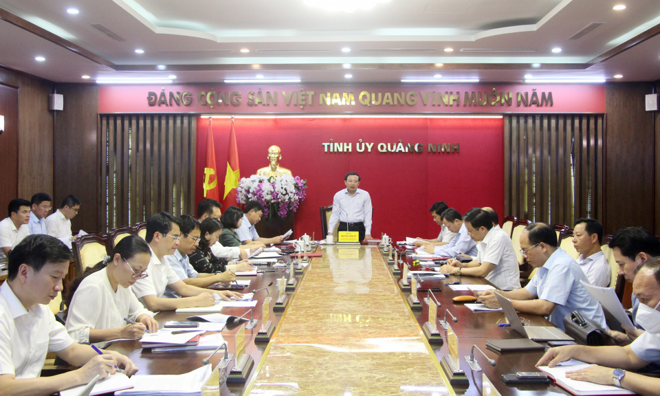 Giao ban Thường trực Tỉnh ủy