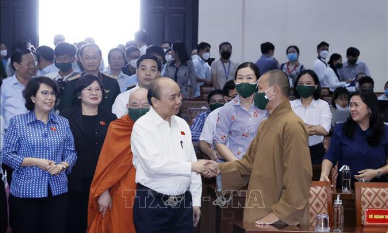 Chủ tịch nước: TP Hồ Chí Minh cần khơi thông bất cập trong đấu thầu, mua sắm thuốc