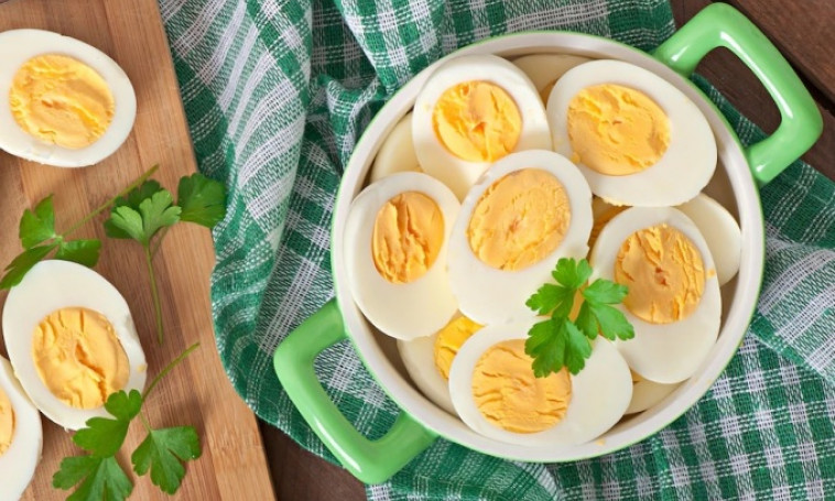 Ăn bao nhiêu trứng thì tốt cho cholesterol?