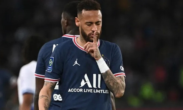 PSG đề nghị bến đỗ mới cho Neymar