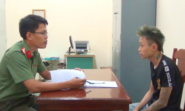 Khởi tố đối tượng lừa nhiều người sang Campuchia 'bán' cho sòng bạc