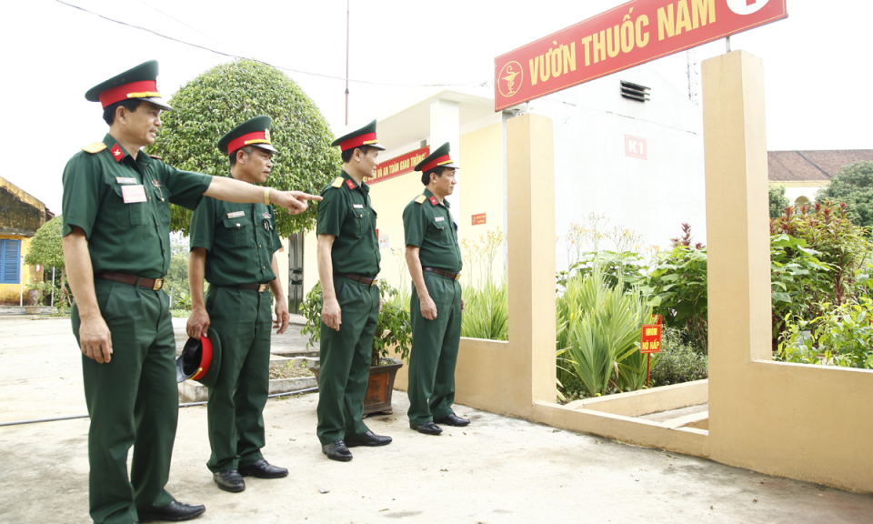 Xây dựng và quản lý doanh trại chính quy, xanh, sạch, đẹp