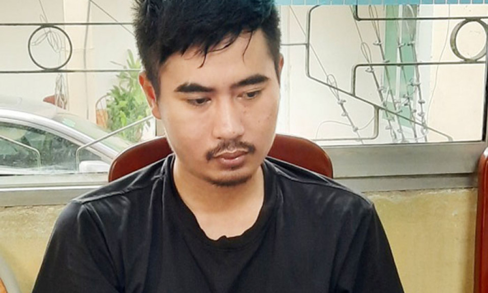 Truy bắt kẻ gây ra 2 vụ cướp giật tại tiệm vàng
