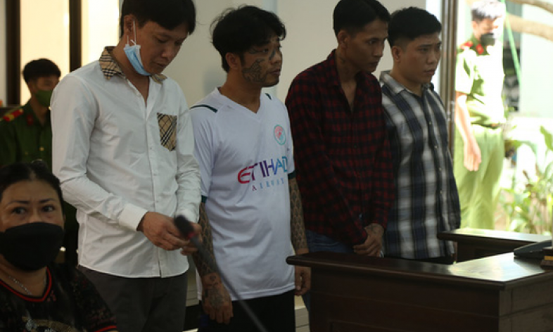 4 'đàn anh' cưỡng đoạt tiền của học viên cai nghiện lãnh 16 năm tù