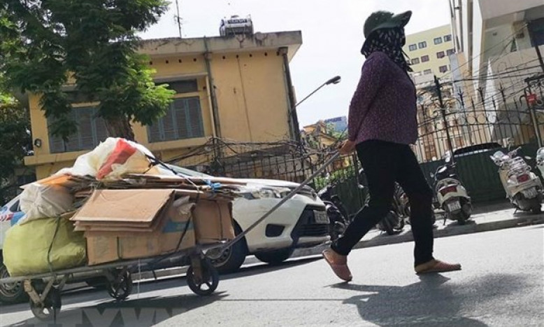 Đông Bắc Bộ có mây, ngày nắng nóng, chiều tối và đêm có mưa dông vài nơi