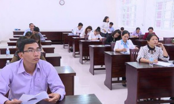 Điều kiện thi nâng ngạch với công chức tuyển dụng theo thu hút nhân tài