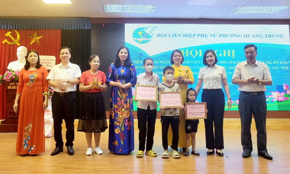 TP Uông Bí: 26 trẻ có hoàn cảnh khó khăn được hỗ trợ từ chương trình “Mẹ đỡ đầu”