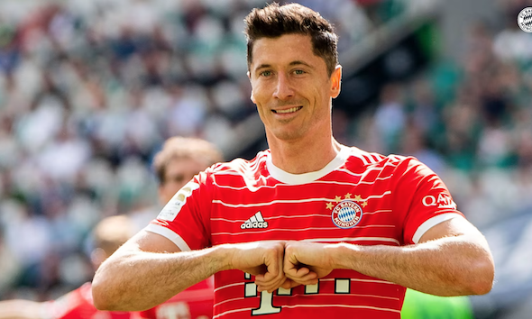 Barca ra giá lần 3 cho Lewandowski
