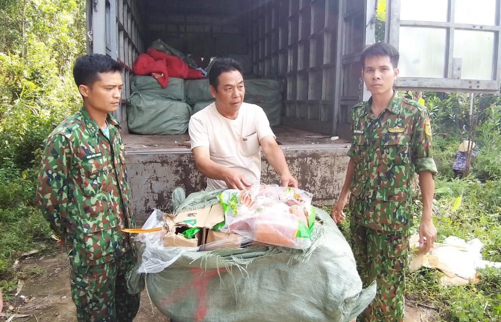 Đồn Biên phòng Bắc Sơn phối hợp với Đội Đặc nhiệm PCMT&TP bắt giữ đối tượng vận chuyển trái phép ngày 20/7/2022