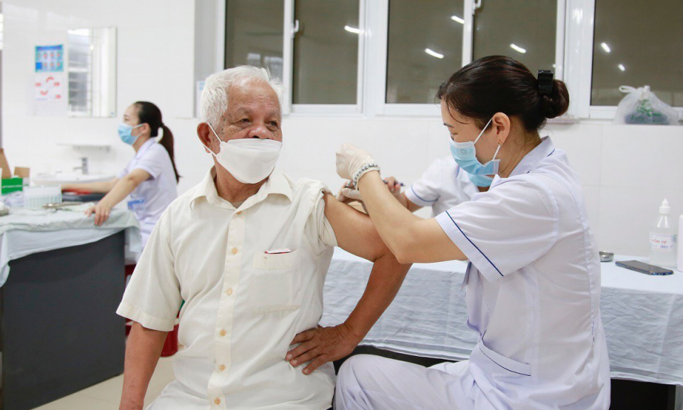 Tăng cường cơ sở hạ tầng, trang thiết bị y tế