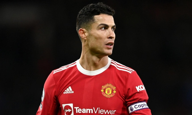 Chê Man Utd thiếu tham vọng, Ronaldo muốn ra đi ngay lập tức
