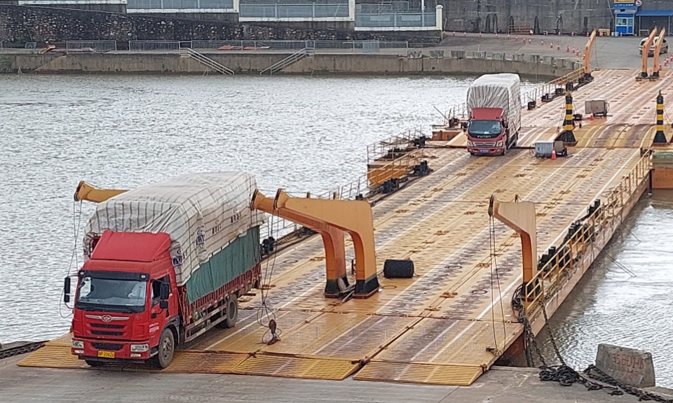 Móng Cái: Nỗ lực khôi phục, ổn định hoạt động XNK