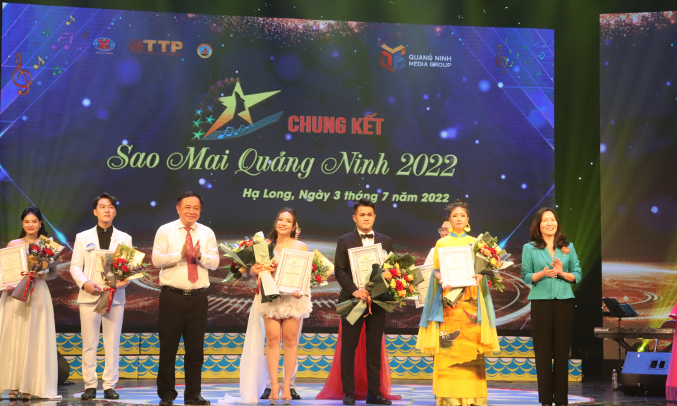 “Bùng nổ” đêm chung kết Sao Mai Quảng Ninh 2022