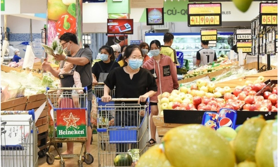 Doanh nghiệp bán lẻ “gồng mình” bình ổn giá