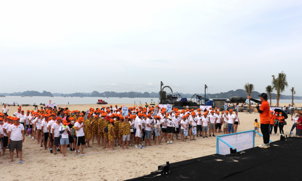 Quang Ninh welcomes 500 guests from the stimulus program in Ho Chi Minh City
