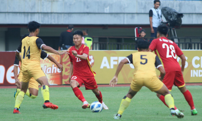 Việt Nam thắng bằng đội hình hai ở U19 Đông Nam Á