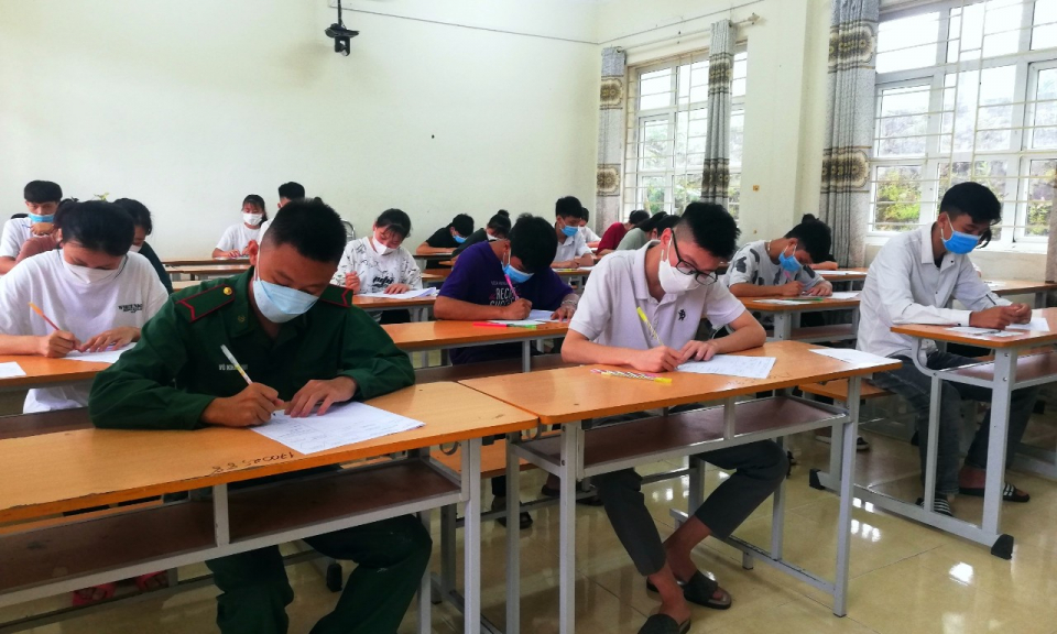 Hơn 15.000 sĩ tử Quảng Ninh chính thức bước vào Kỳ thi tốt nghiệp THPT năm 2022