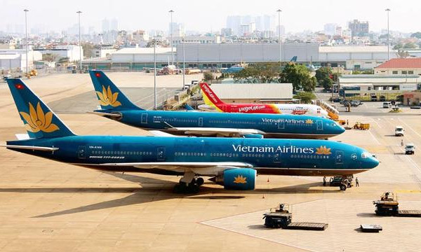 Đề xuất điều chỉnh tăng giá vé máy bay lên mức trần