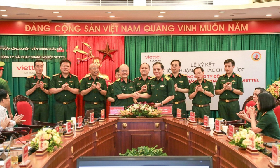 Tổng Công ty Đông Bắc: Ký kết hợp tác về chuyển đổi số với Tập đoàn Viễn thông Quân đội Viettel