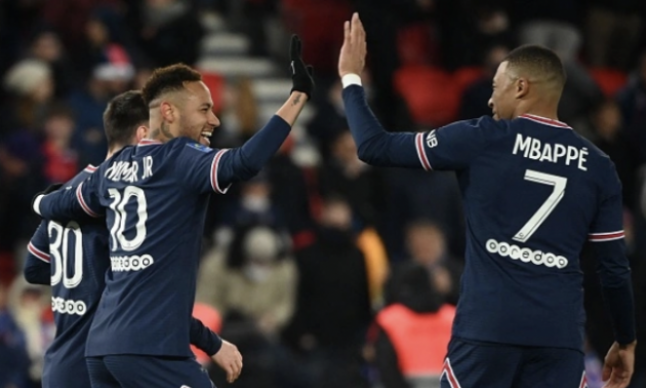 Messi, Mbappe mâu thuẫn vì Neymar