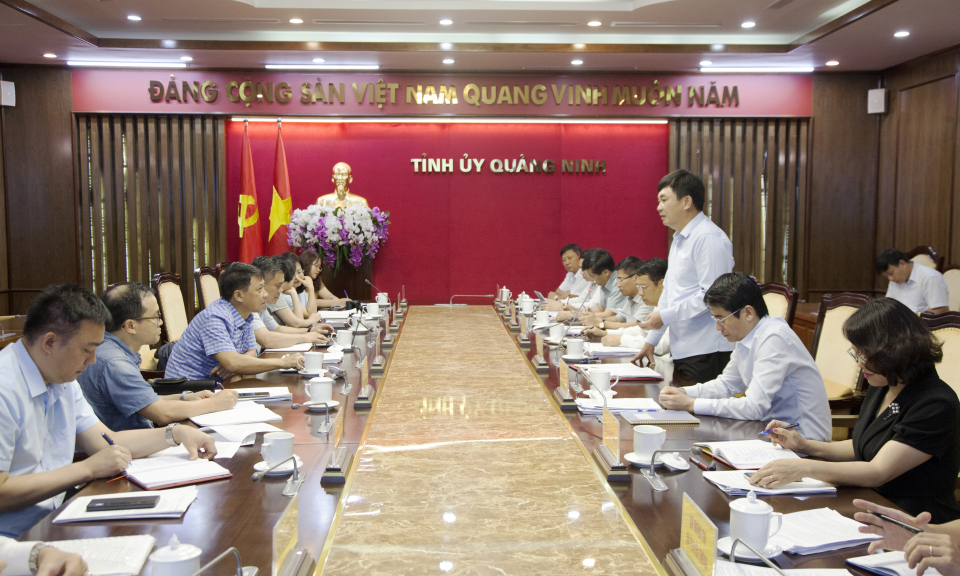 Phó Bí thư Thường trực Tỉnh ủy làm việc với đoàn công tác Tạp chí Cộng sản