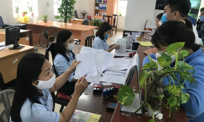 Nghỉ dưỡng sức sau khi nghỉ thai sản, tính đóng BHXH thế nào?