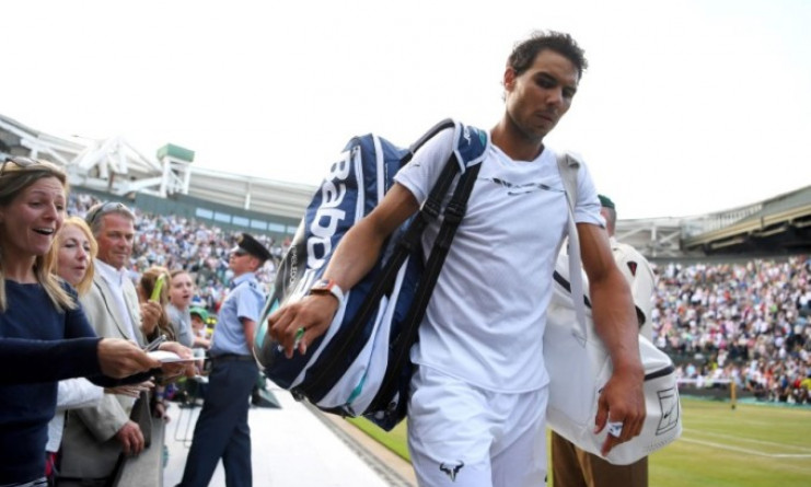 Nadal tiếc vì lỡ cơ hội tranh Wimbledon