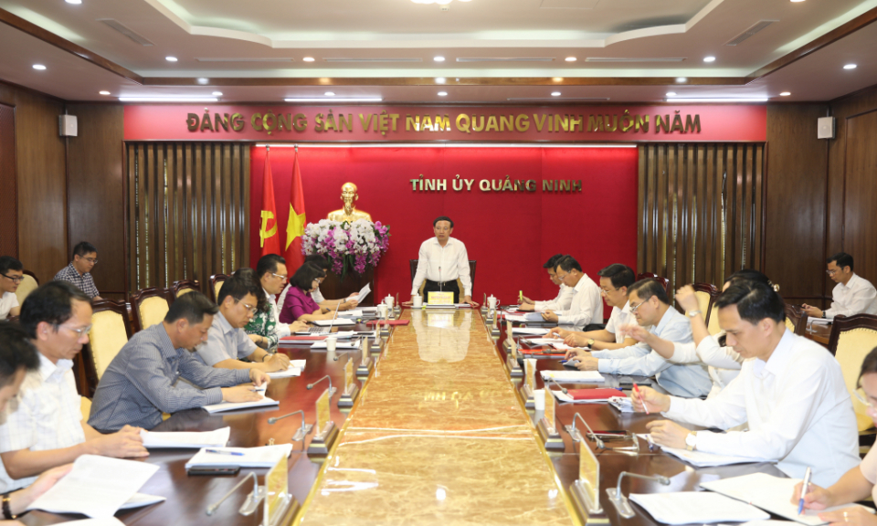 Giao ban Thường trực Tỉnh ủy