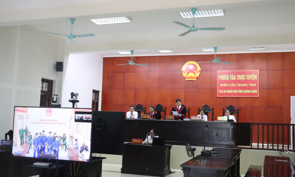 Quảng Ninh: Tổ chức thành công phiên tòa xét trực tuyến đầu tiên