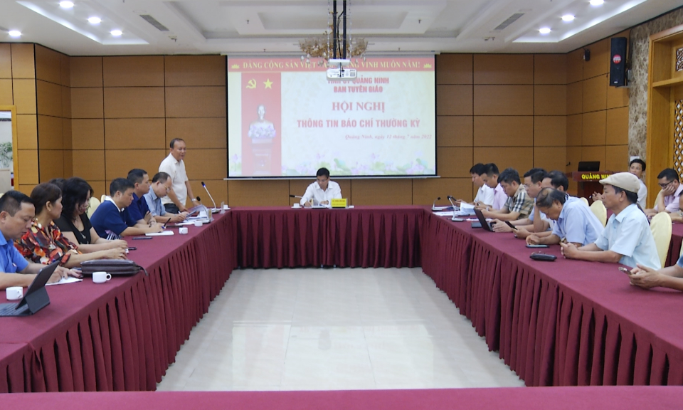 Hội nghị thông tin báo chí thường kỳ